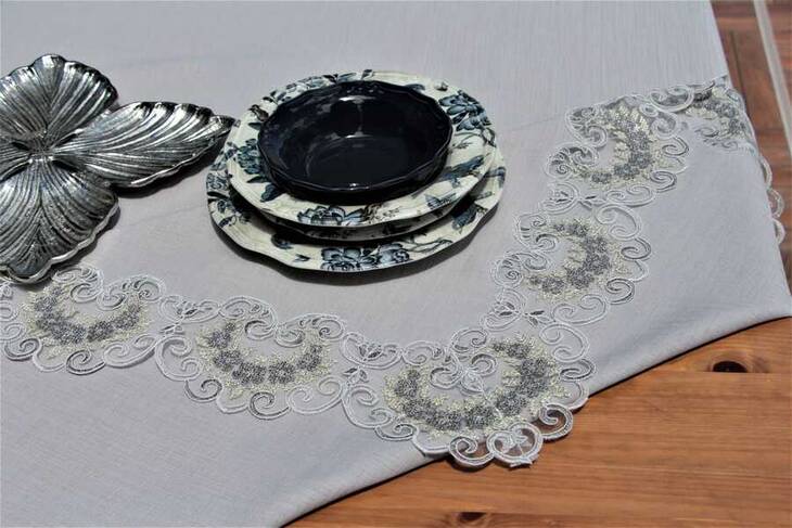 GRİ FRANSIZ DANTEL MASA ÖRTÜSÜ
