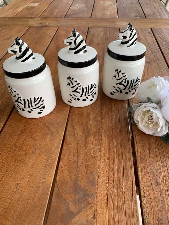 LYHB001 ZEBRA 3LÜ PORSELEN KAVANOZ SETİ
