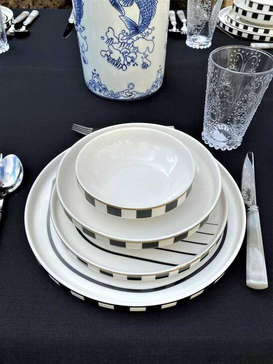 LYXI 011 JILLIAN 24 PARCA BONE YEMEK TAKIMI